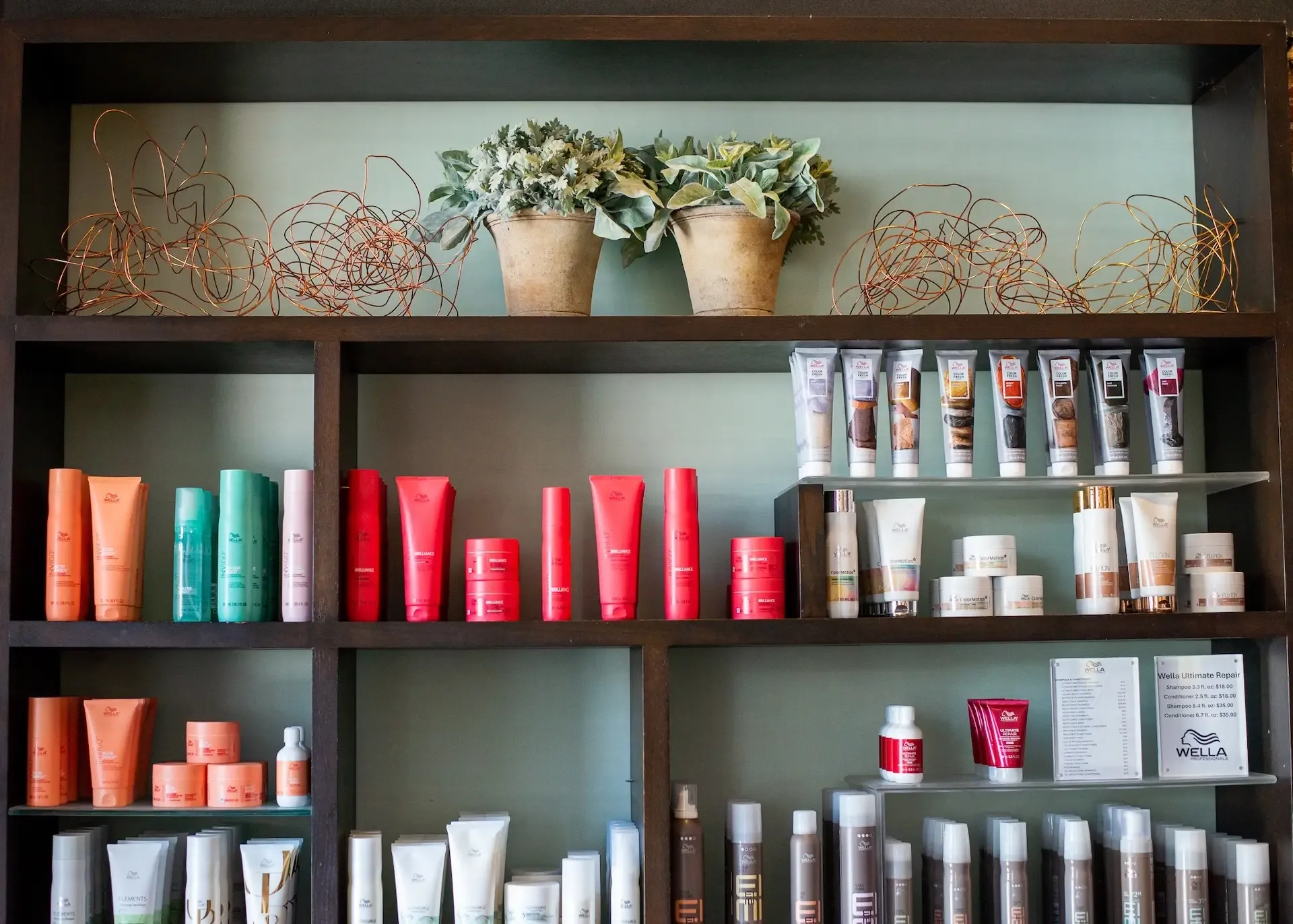 wella wall